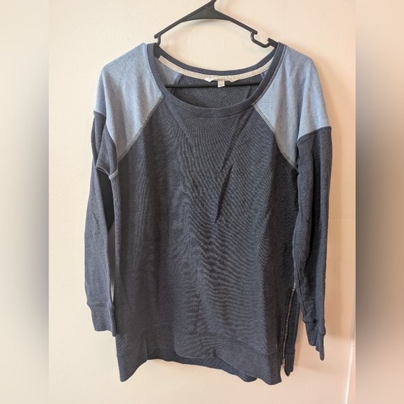 PINK Victoria's Secret Tops - 3 For $12 Clearance Victoria's Secret PINK Womens Cotton Sweatshirt